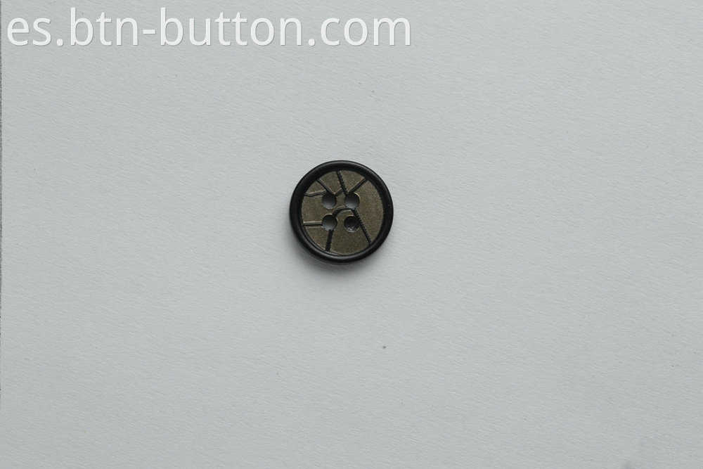 Distressed magnetic buttons for shirts